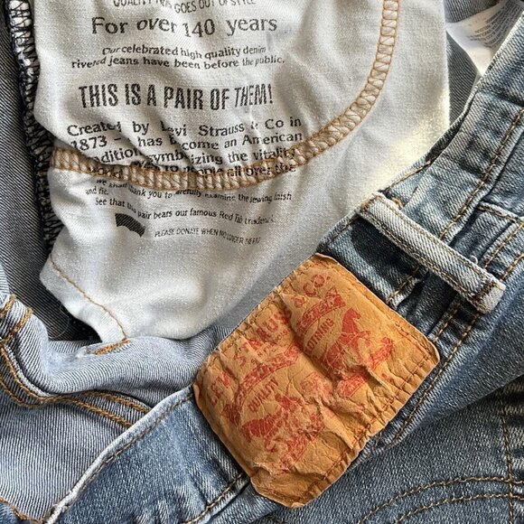 LEVI STRAUSS BLUE JEANS - Picture 8 of 10